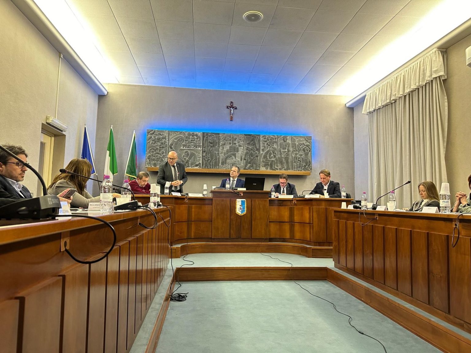 L'incontro sulle aree interne che si è tenuto nella sala consiliare del Comune di Cicagna