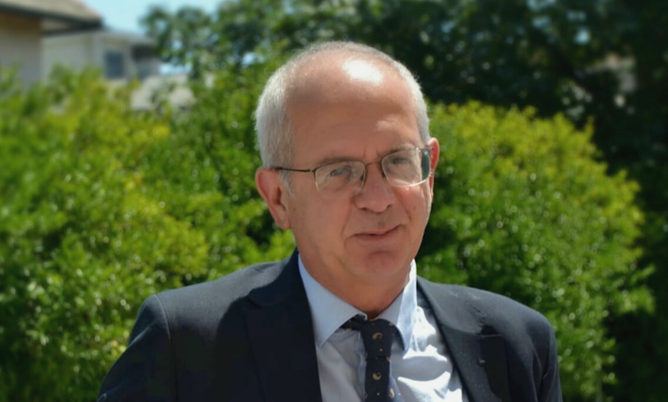 L'ex sindaco di Recco Dario Capurro si candida per tornare alla guida della città