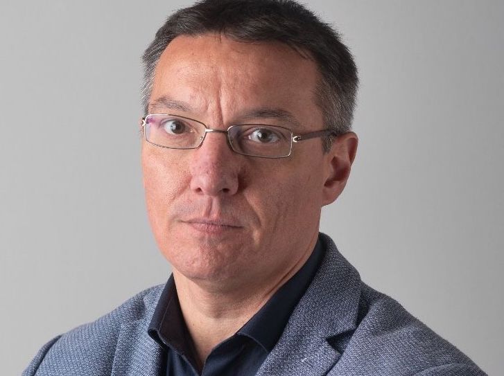 Cweb di Cristiano Magri è il guscio che racchiude la proposta di un web designer che crea portali e assiste imprese