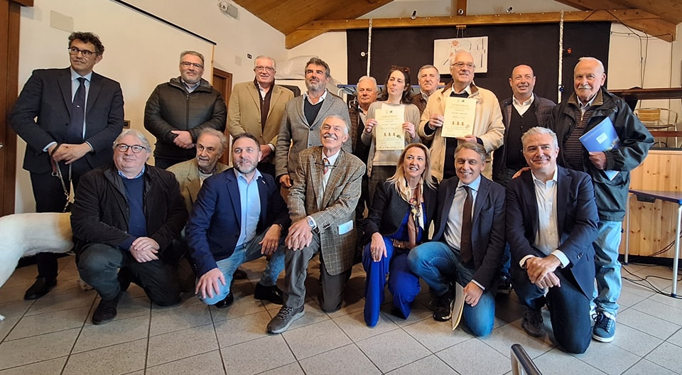 Il Concorso Mieli dei Parchi della Liguria si è tenuto a Vicosprano, splendida frazione nel Comune di Rezzoaglio