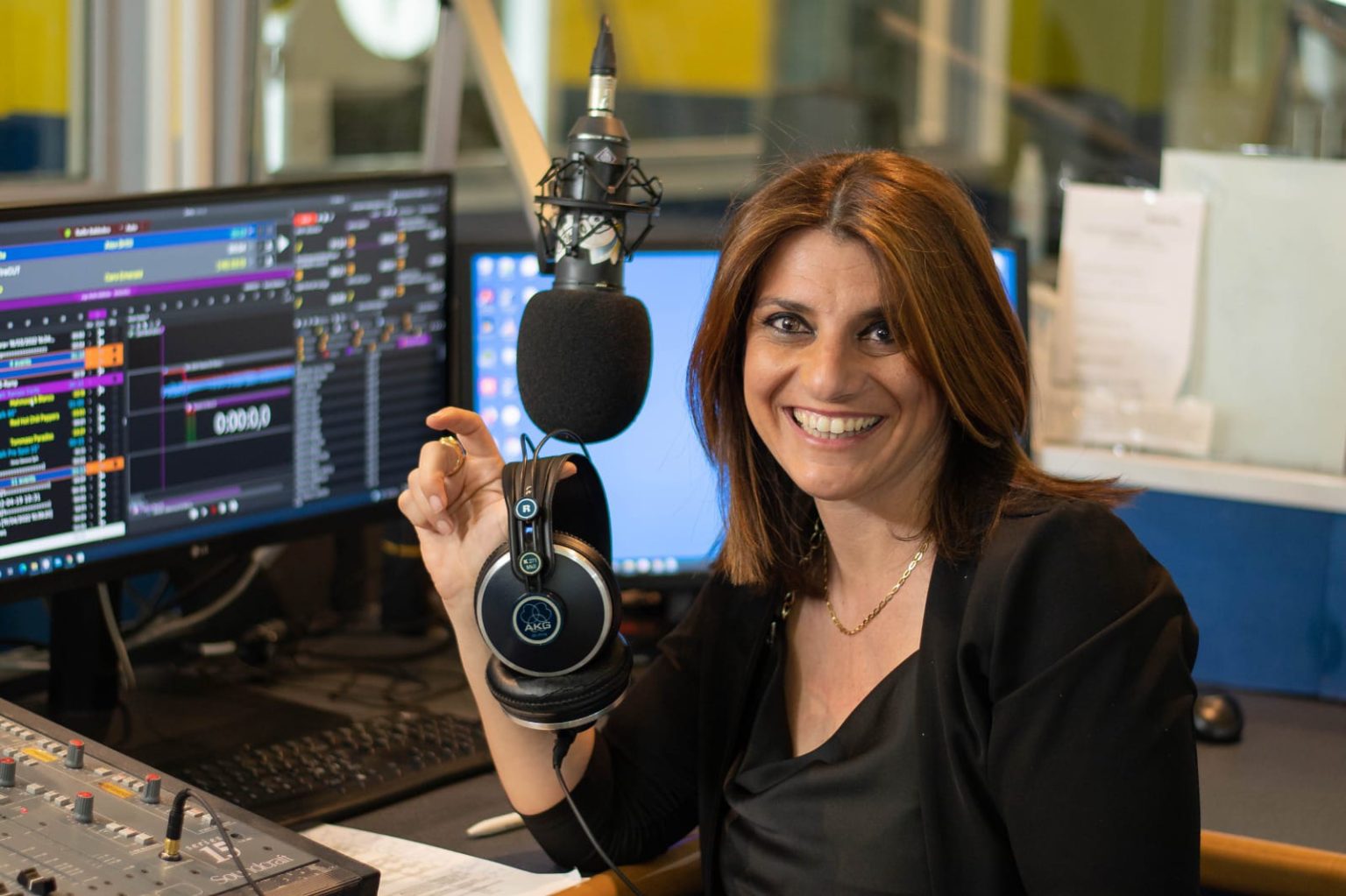 Paola Servente, voce di Radio Babboleo e scrittrice di romanzi sempre più apprezzata