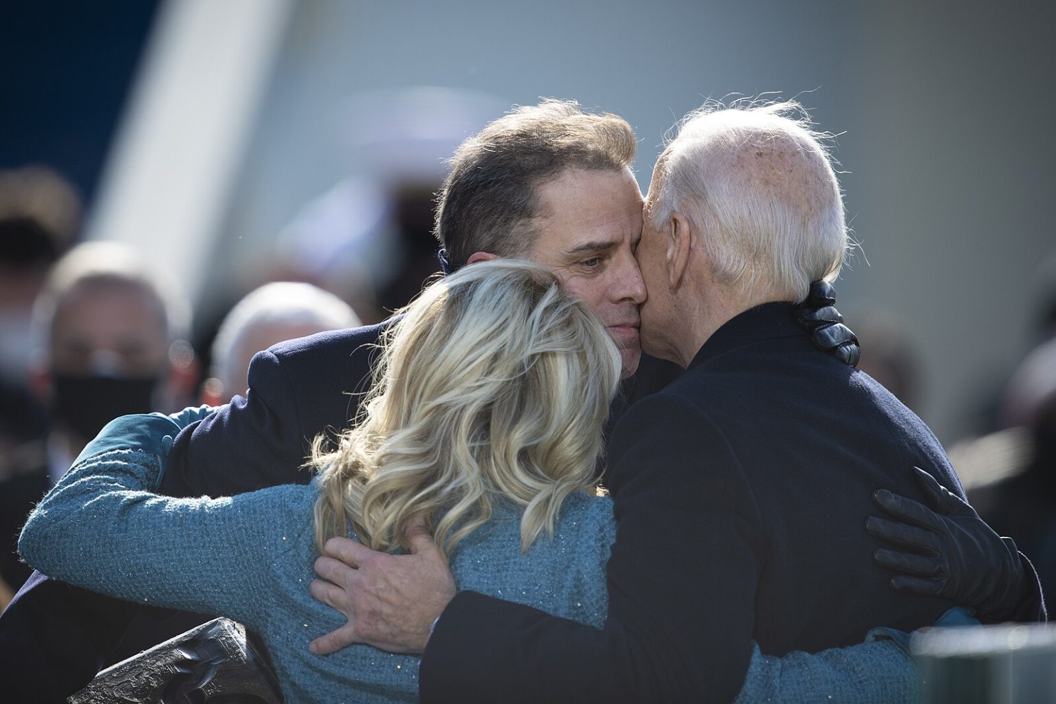 Jill, Joe e Hunter Biden durante la 59esima inaugurazione presidenziale a Washington