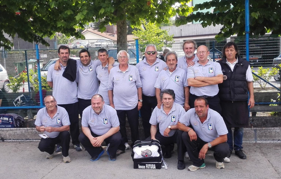 Alcuni membri della Bocciofila Adolfo Corzetto di Camogli che organizza eventi estivi