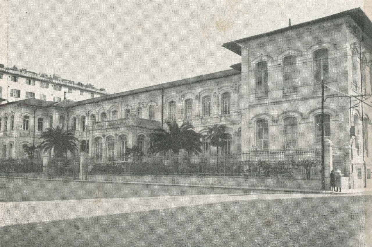 Una foto dell'epoca dell'asilo infantile di Chiavari