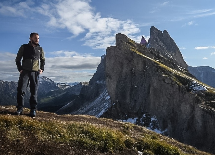 Gianluca Badaracco lavora come dipendente di Regione Liguria, ma è fotografo per passione da anni