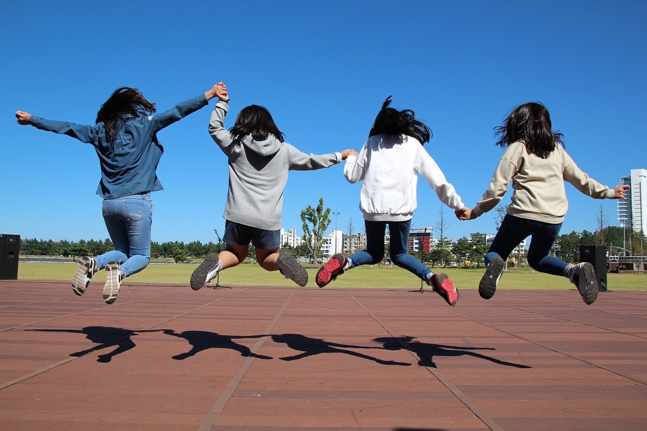 Adolescenti e modelli educativi: un dibattito sempre aperto e attuale