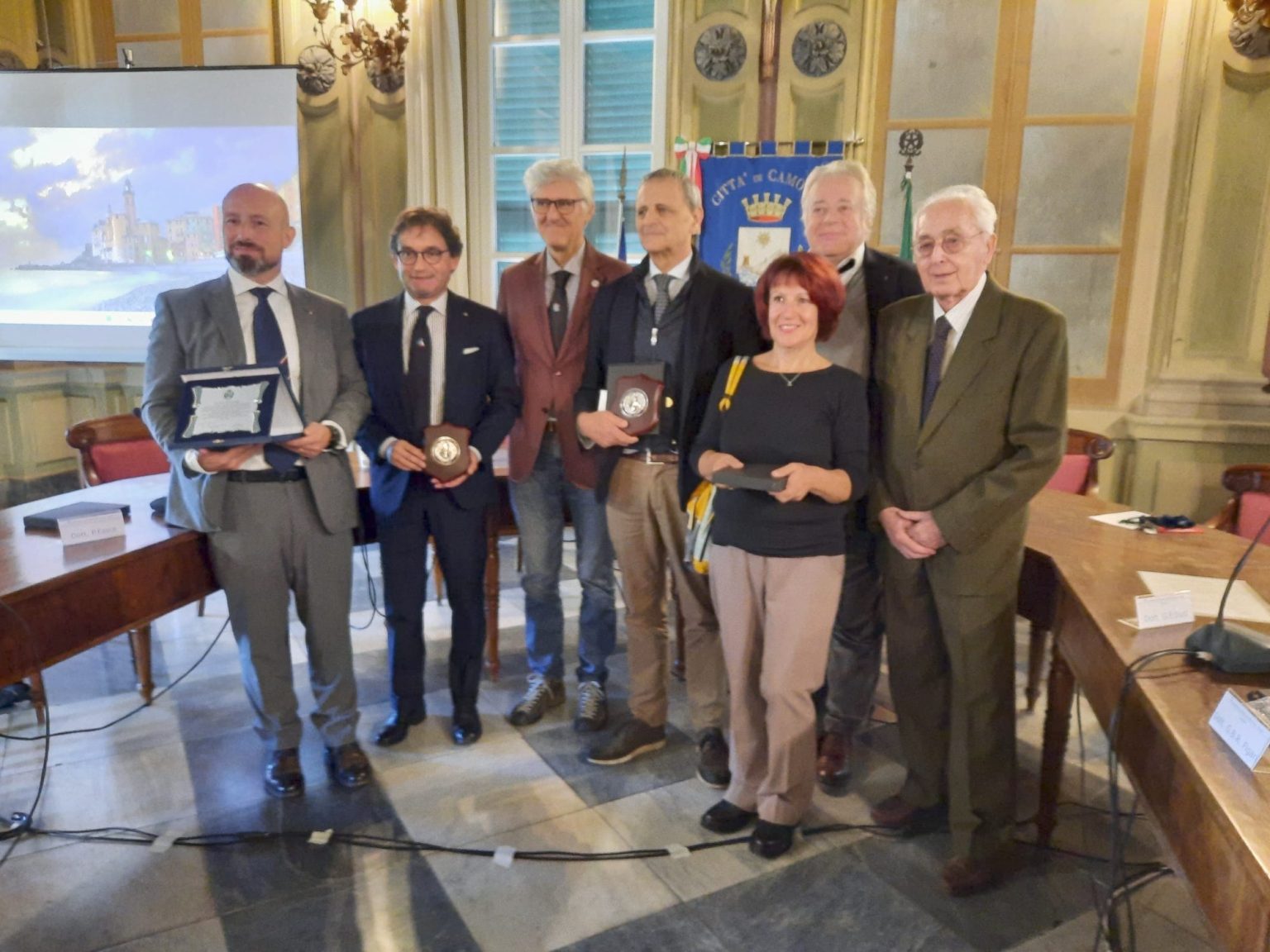 La Società Capitani e Macchinisti Navali Camogli (SCMNC), ha festeggiato i 120 anni di attività con tutta la cittadinanza
