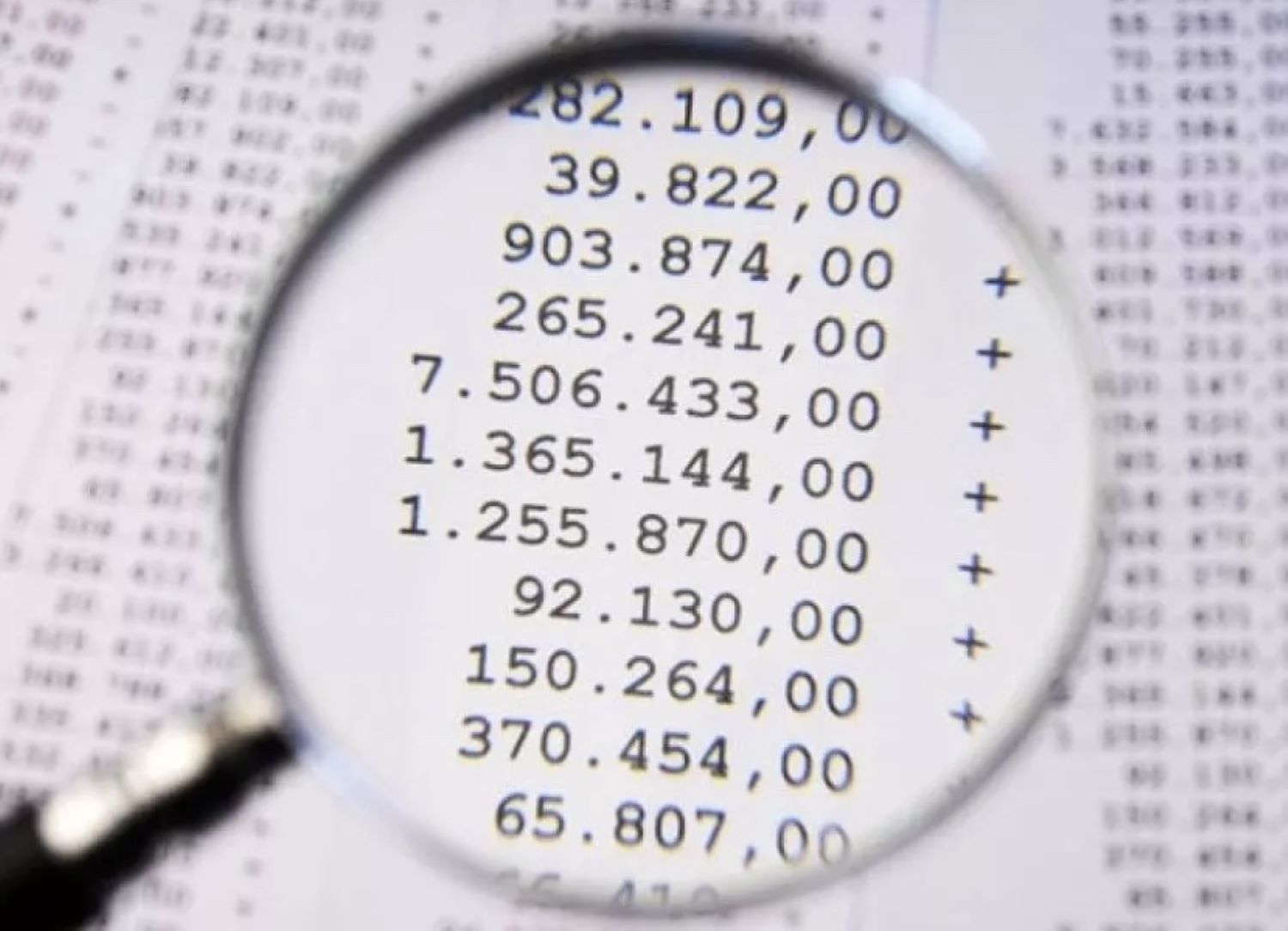 Il caso dei conti correnti spiati dal dipendente di Intesa Sanpaolo ha tenuto banco per giorni