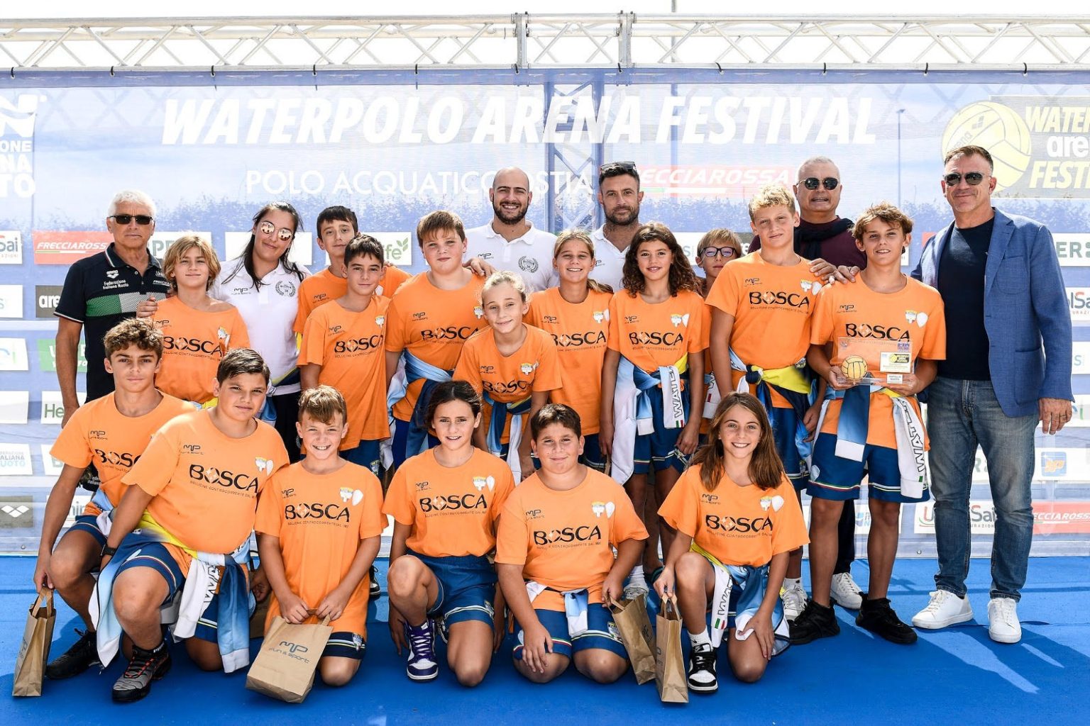 La Rapallo nuoto e Pallanuoto avanza a tutta birra, ma tiene sempre un occhio di riguardo per quanto accade alle sue spalle
