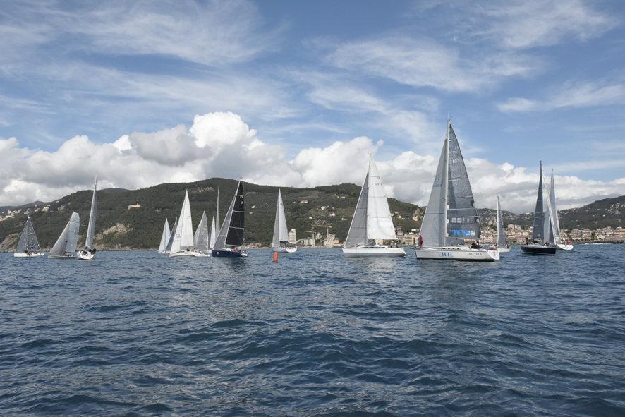 La Regata Sociale Open valida anche come Jeanneau Cup 2024 e come Memorial "Romano Caselli"