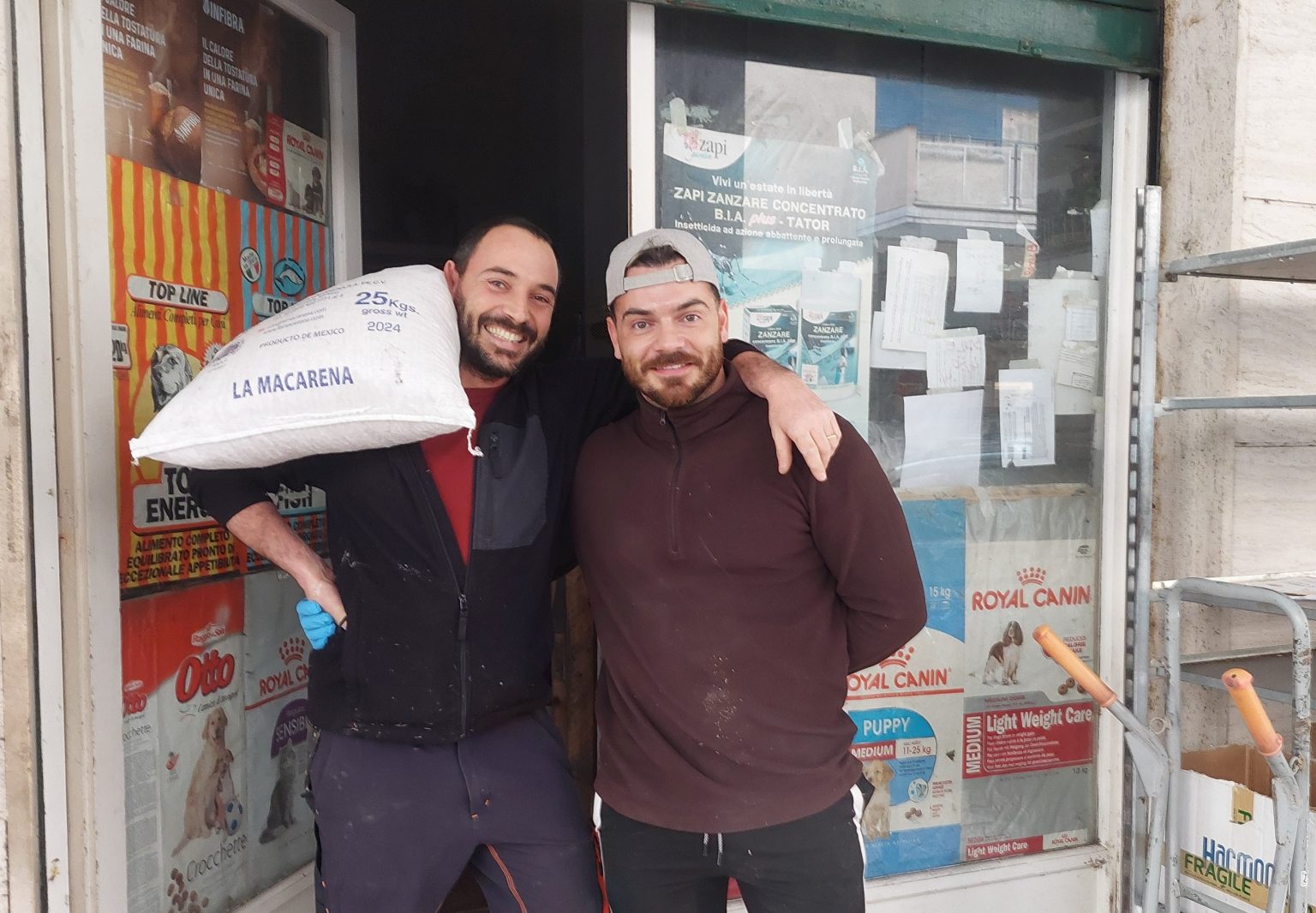 I fratelli Massimo e Andrea Monte hanno riaperto il negozio O Brennà di Recco