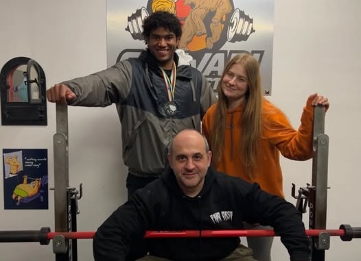 La Chiavari Powerlifting si sta facendo largo a suon di risultati e record