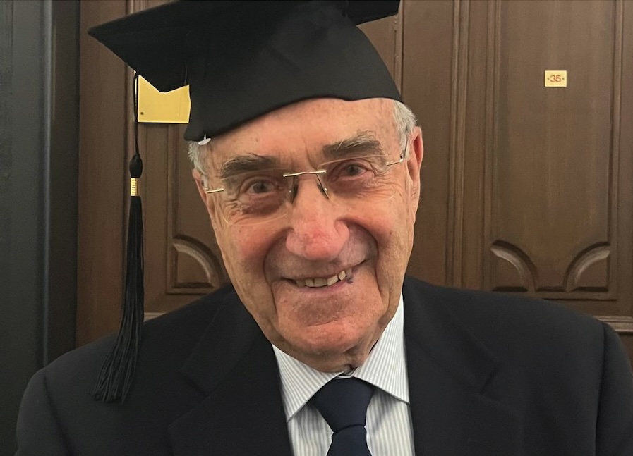 Giacomo Rognoni ha discusso la sua terza tesi di laurea all'età di 84 anni