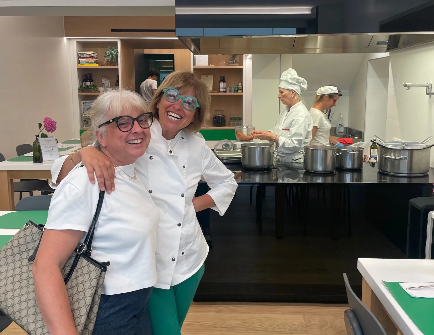 Roberta e Rossella Dasso hanno aperto a Lavagna il nuovo Spazio Degustazione
