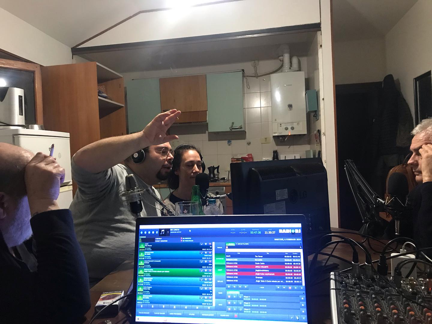 Carega Web Radio, progetto artistico che incontra sempre maggiori favori