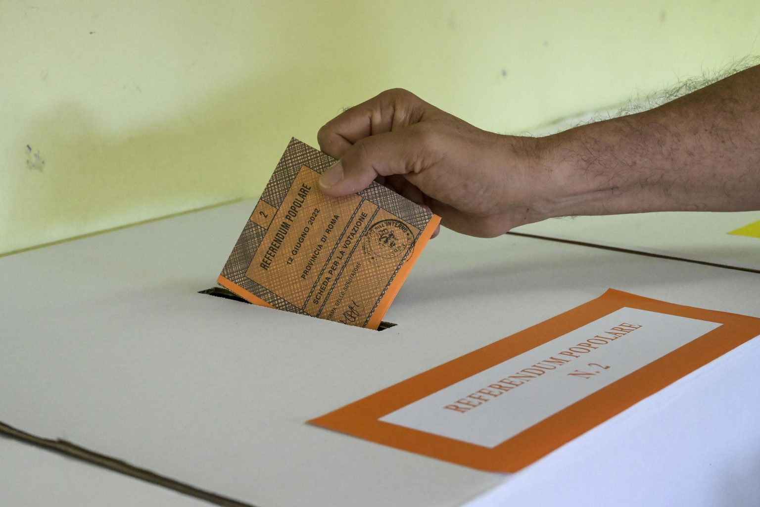 Domenica e lunedì gli italiani sono chiamati a votare per i cinque referendum su lavoro e cittadinanza