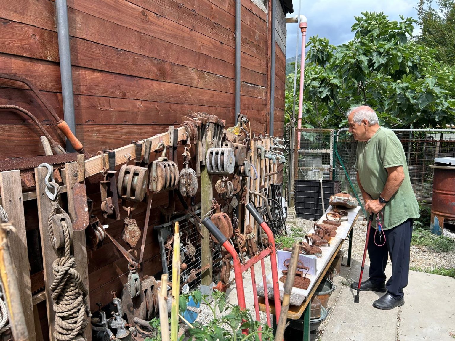 Salvatore Panetta ha lanciato l'idea del museo all'aperto sulle alture di Sori