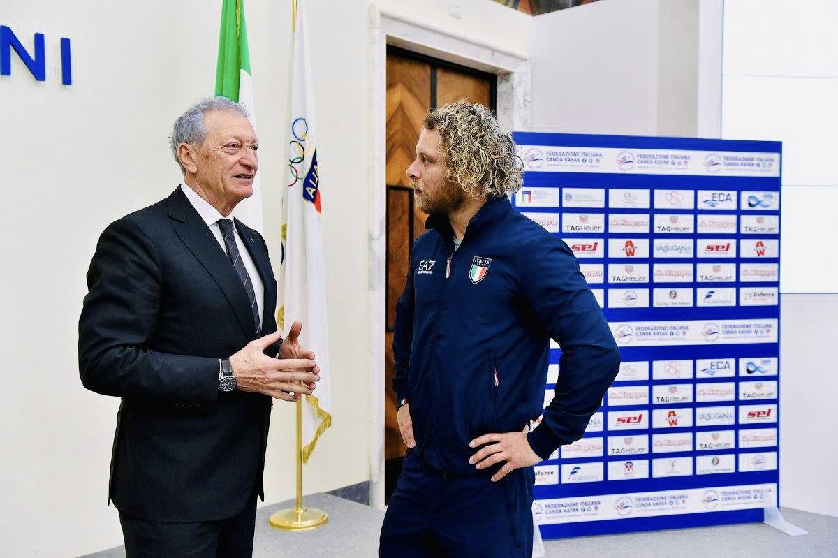 Bellini con Luciano Bonfiglio, neoeletto presidente Coni e presidente della Federcanoa da decenni