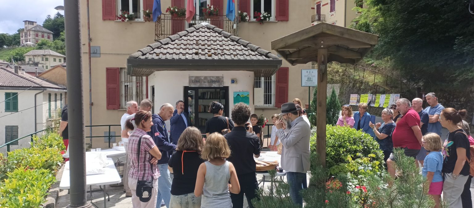 Il book crossing di Rezzoaglio è stato inaugurato nei giorni scorsi