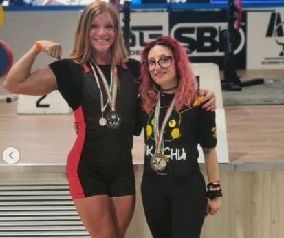 Grandi successi per Jasmine Ciarlone e Natalia Dyatel della Chiavari Powerlifting