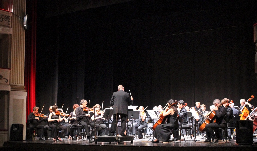 L'orchestra del Teatro Carlo Felice ha aperto la stagione del Teatro Sociale di Camogli