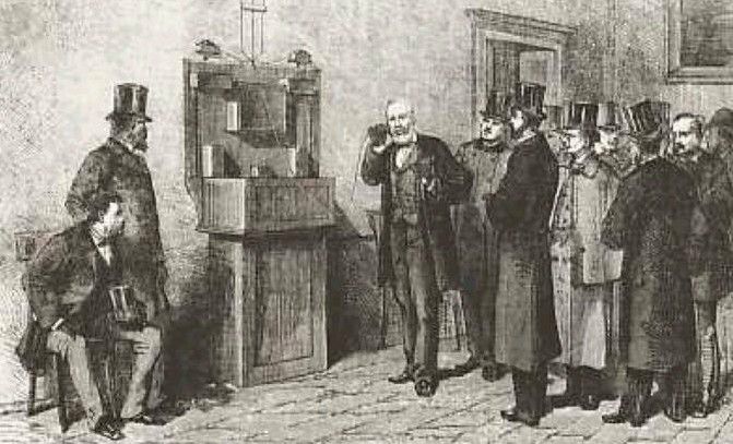 L'invenzione del telefono toccò molto presto anche tutto il Levante genovese