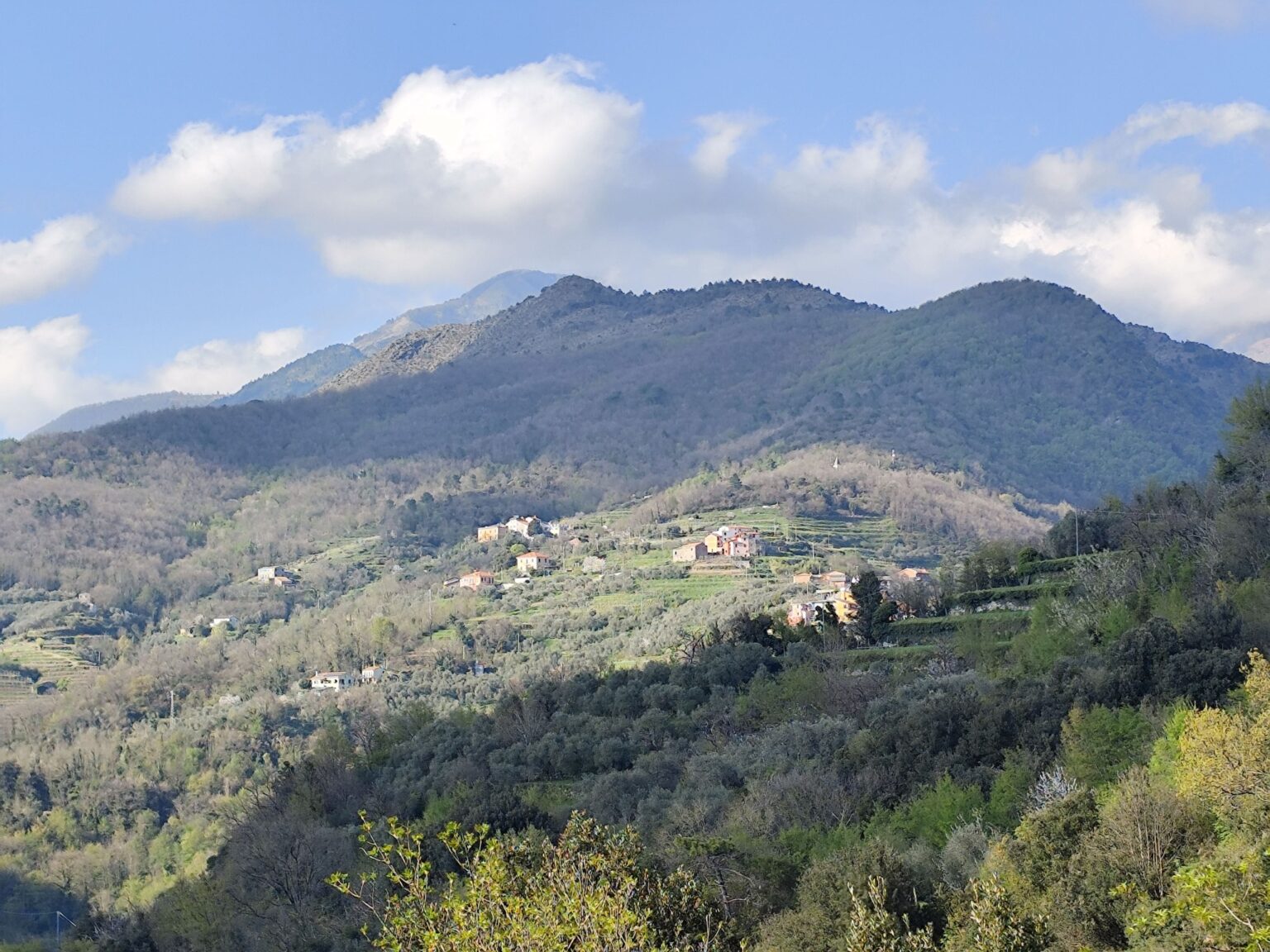 I comuni di Ferriere e di Santo Stefano d'Aveto contrari all'installazione del parco eolico