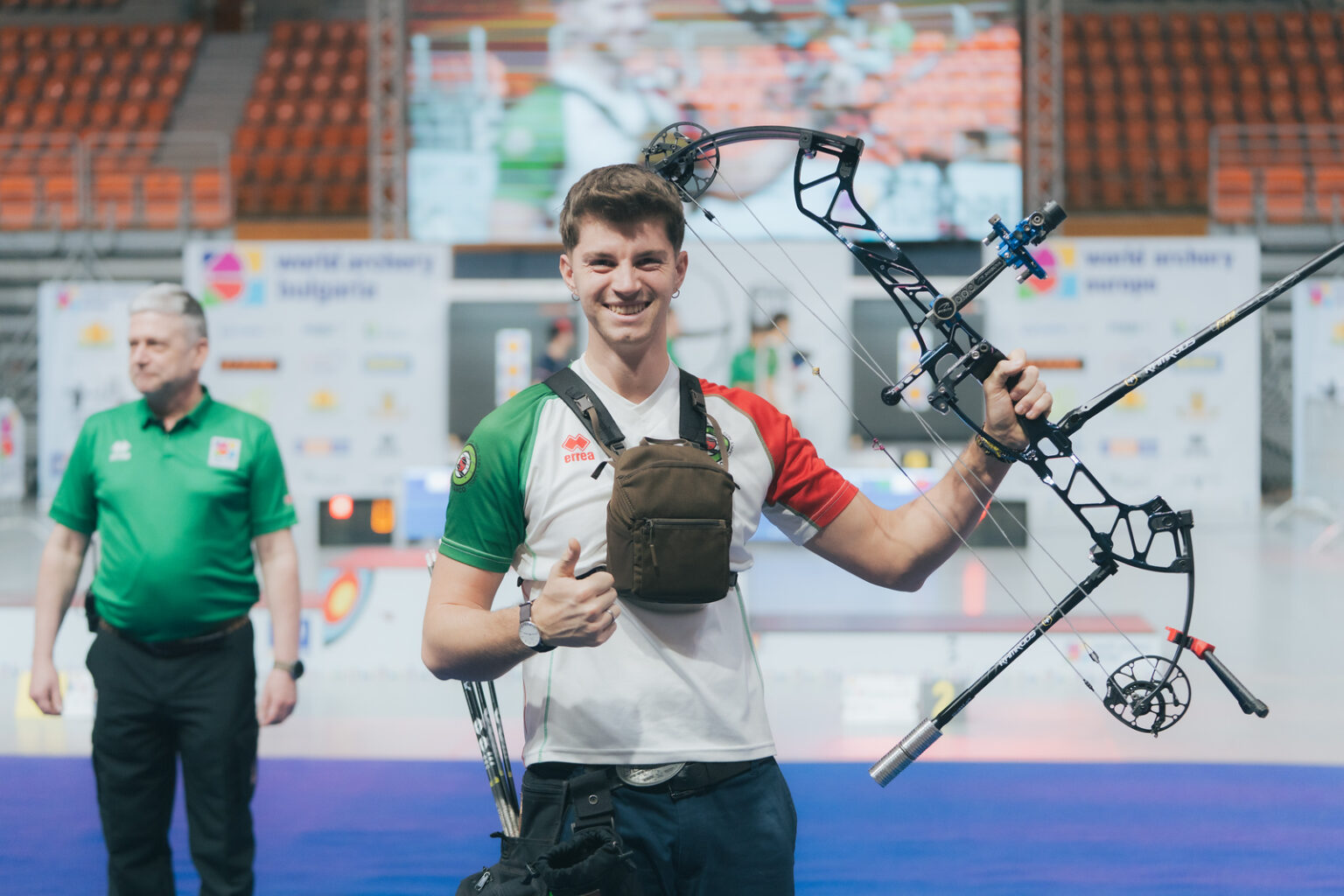 Michea Godano ha vinto il titolo europeo compound maschile battendo il forte francese Girard