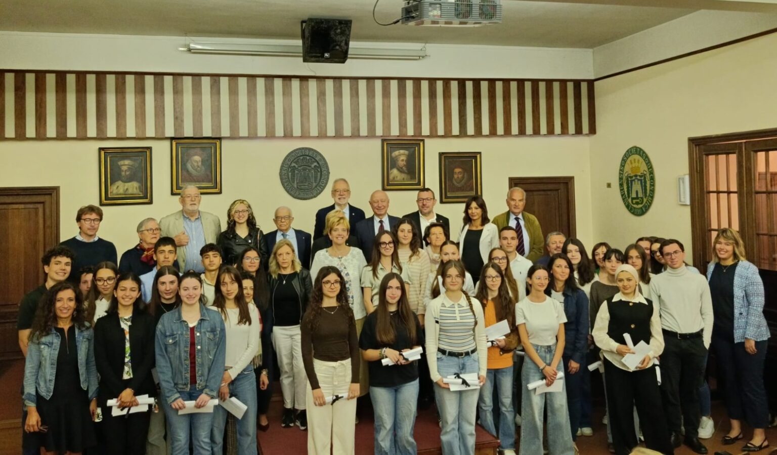 Gli studenti che hanno ottenuto la borsa di studio della Società Economica