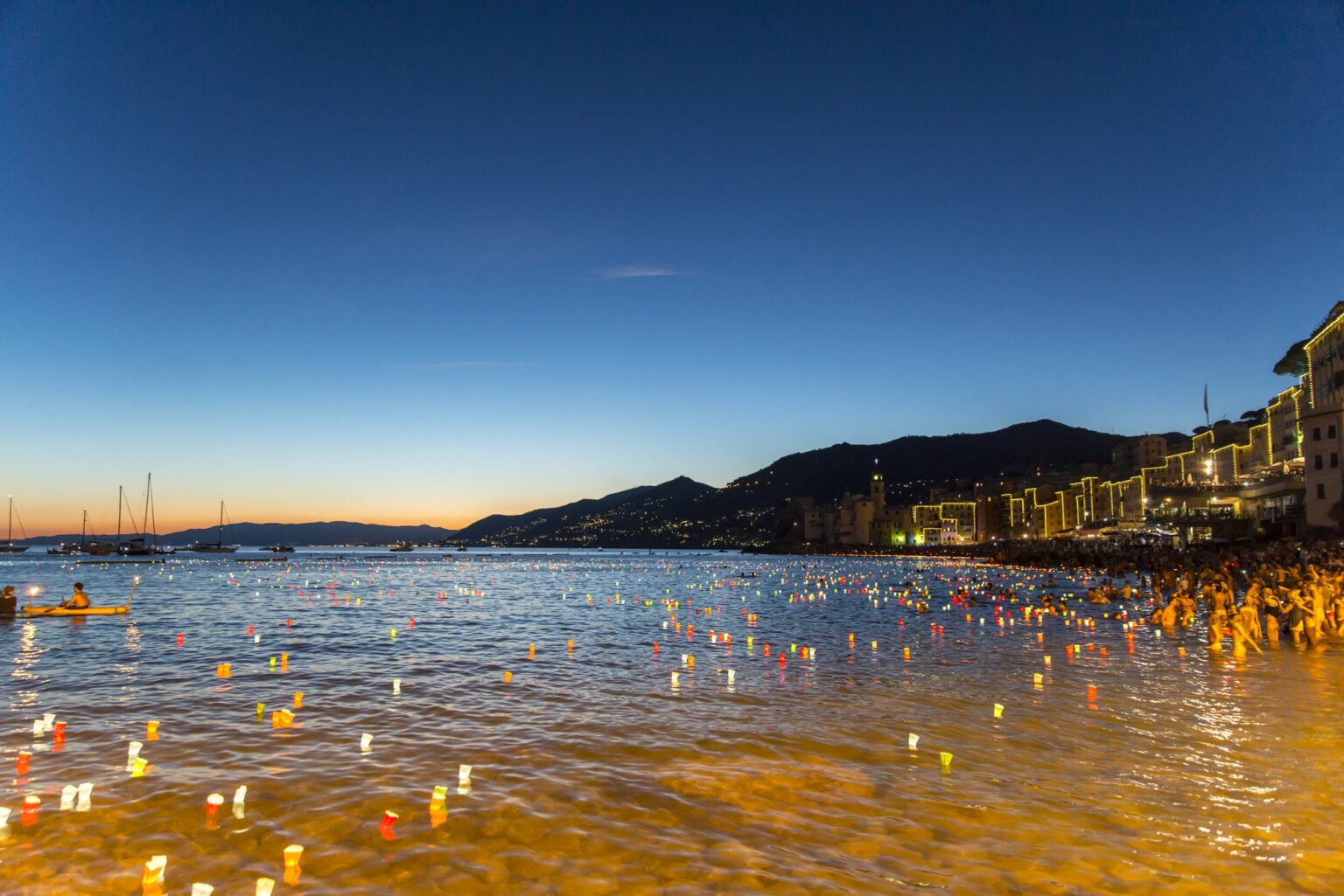 La festa della Stella Maris è una delle più tradizionali nel borgo di Camogli