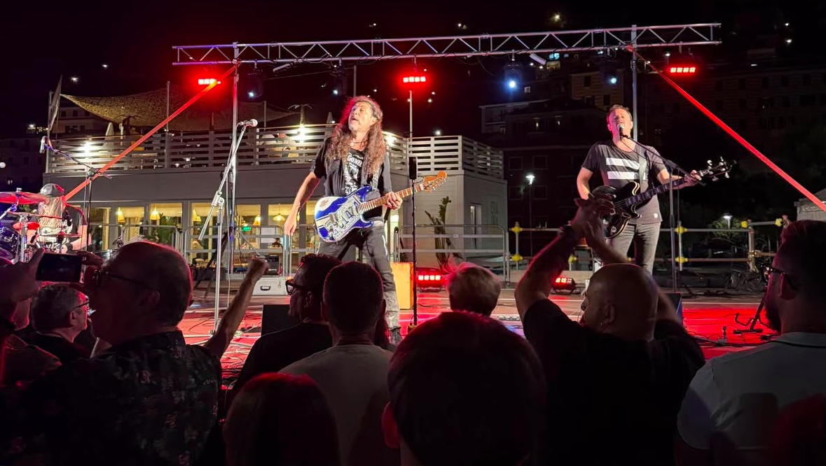 Il Pier Gonella Trio ha aperto gli eventi sul lungomare Bettolo di Recco