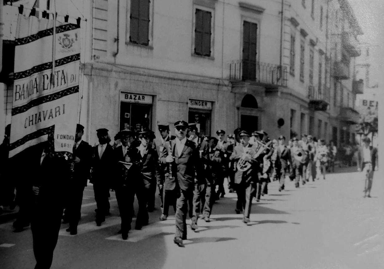 Una foto storica della Banda Civica di Chiavari, poi diventata Filarmonica